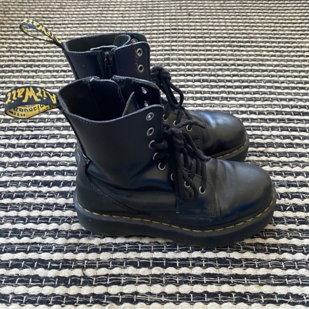 🌿Dr. Martens Men Jadon Black Smooth Leather Platforms Combat Lace Boot 7M EU 39